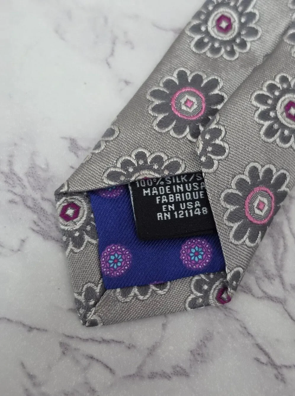 Ted Baker Silk Silver Grey Tie with Pinkish Purple Floral Medallions NEW Necktie